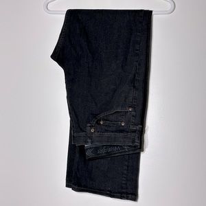 *💙 3 for $15* Men’s 30x32 black Wrangler jeans